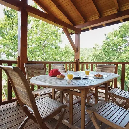 Provence Country Club * Lachapelle-Auzac